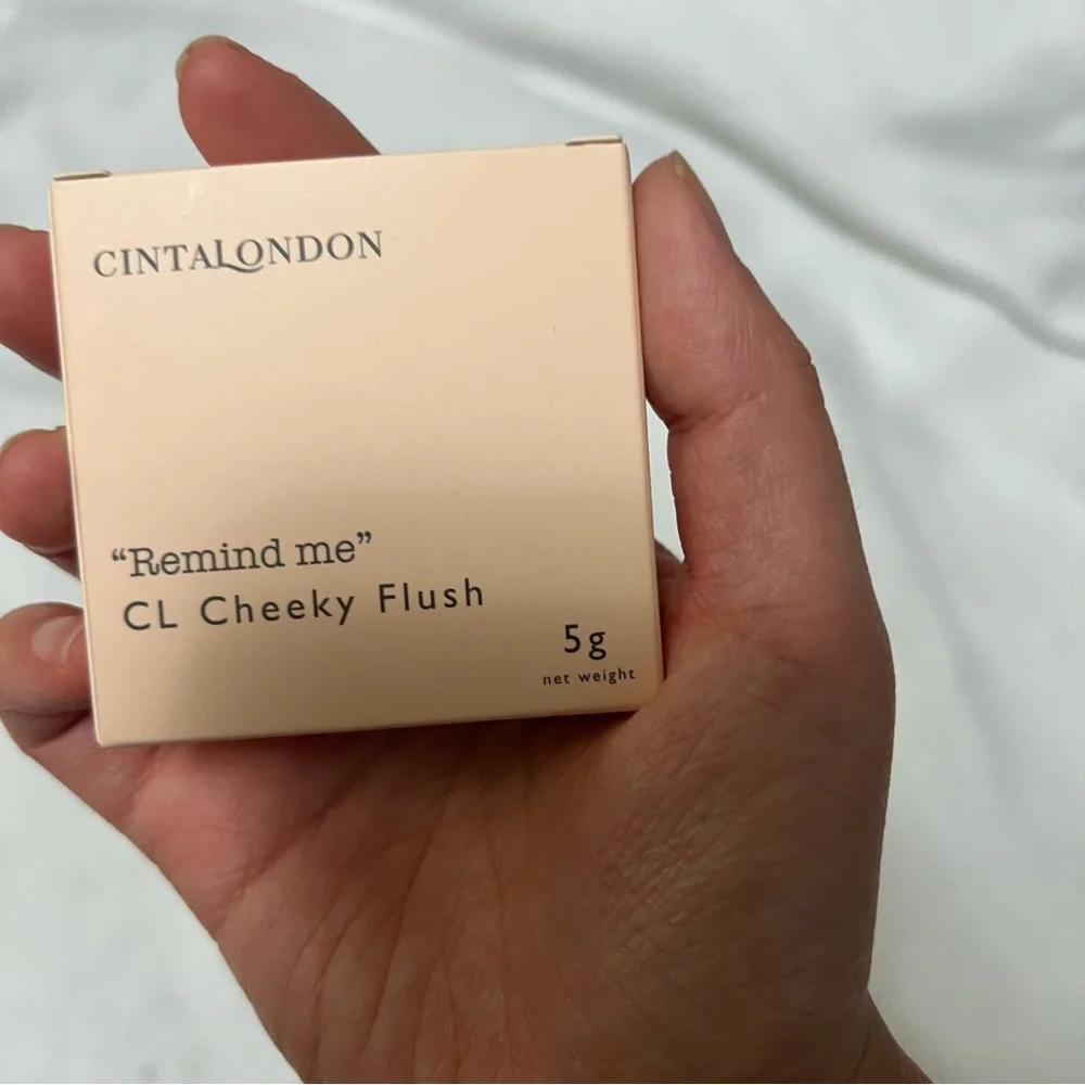 Cinta London CL Cheeky Flush Blush remind me